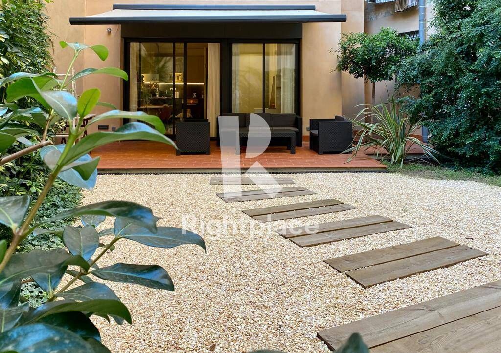 Terrassa de Apartament en venda en  Barcelona Capital amb Aire condicionat, Calefacció i Moblat