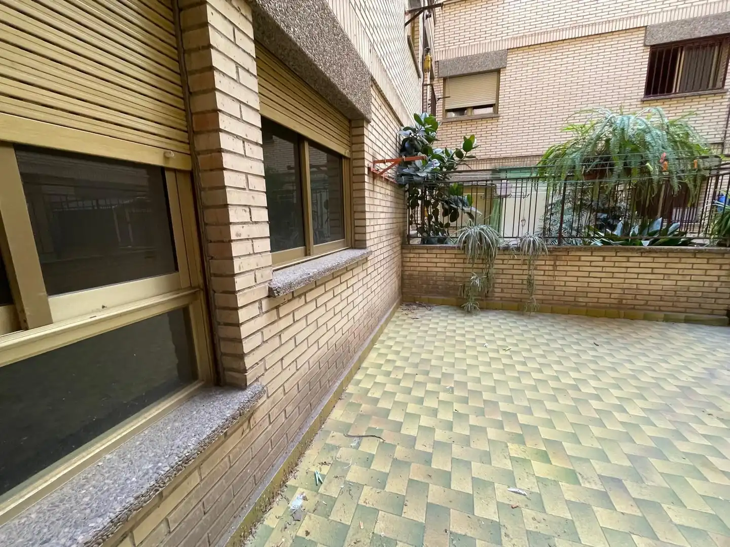Exterior view of Flat for sale in Zaragoza  with Heating and Terrace