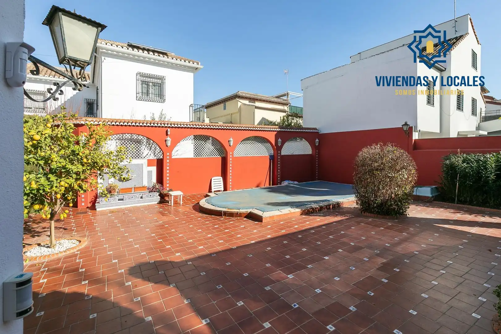 Garden of Houses for sale in Granada