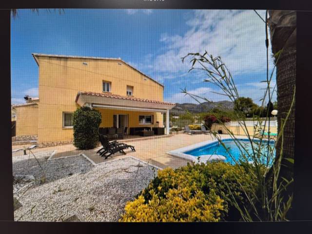 Casa-chalet en Venta en Avinguda dels Xiprers, 238 en Borriol