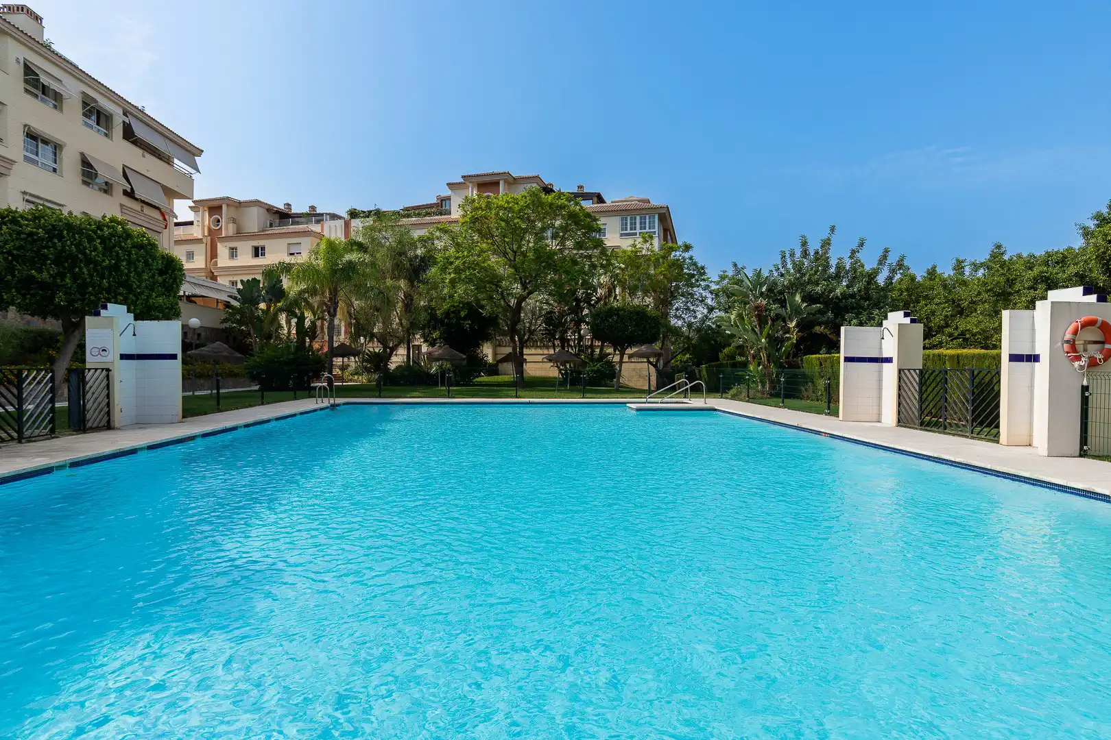 Swimming pool of Attic for sale in Málaga  with Air Conditioner, Terrace and Swimming Pool