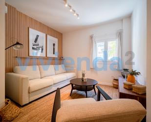 Living room of Flat to rent in  Madrid Capital  with Air Conditioner, Heating and Balcony