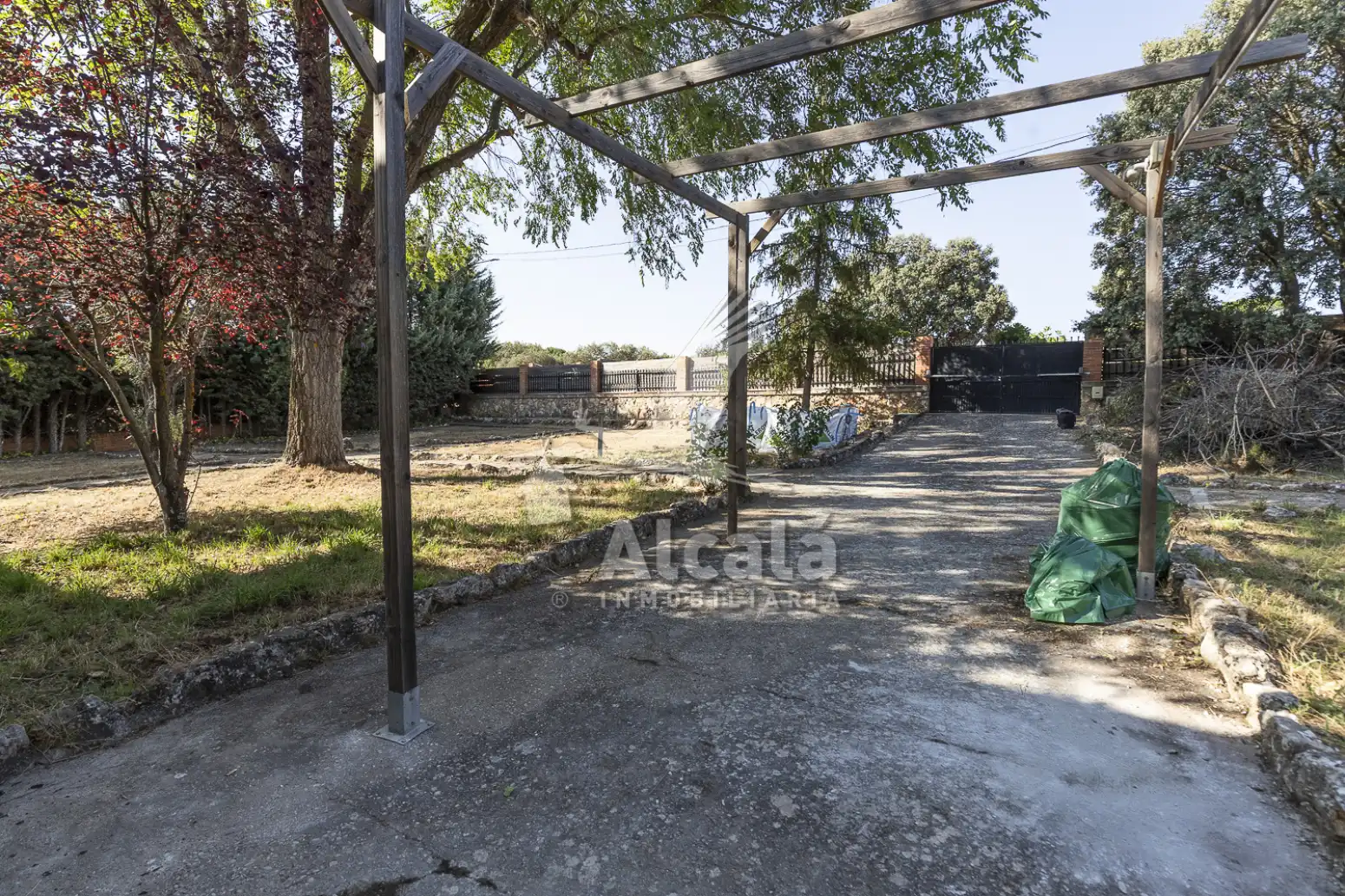Houses for sale in Escopete  with Heating, Private garden and Swimming Pool