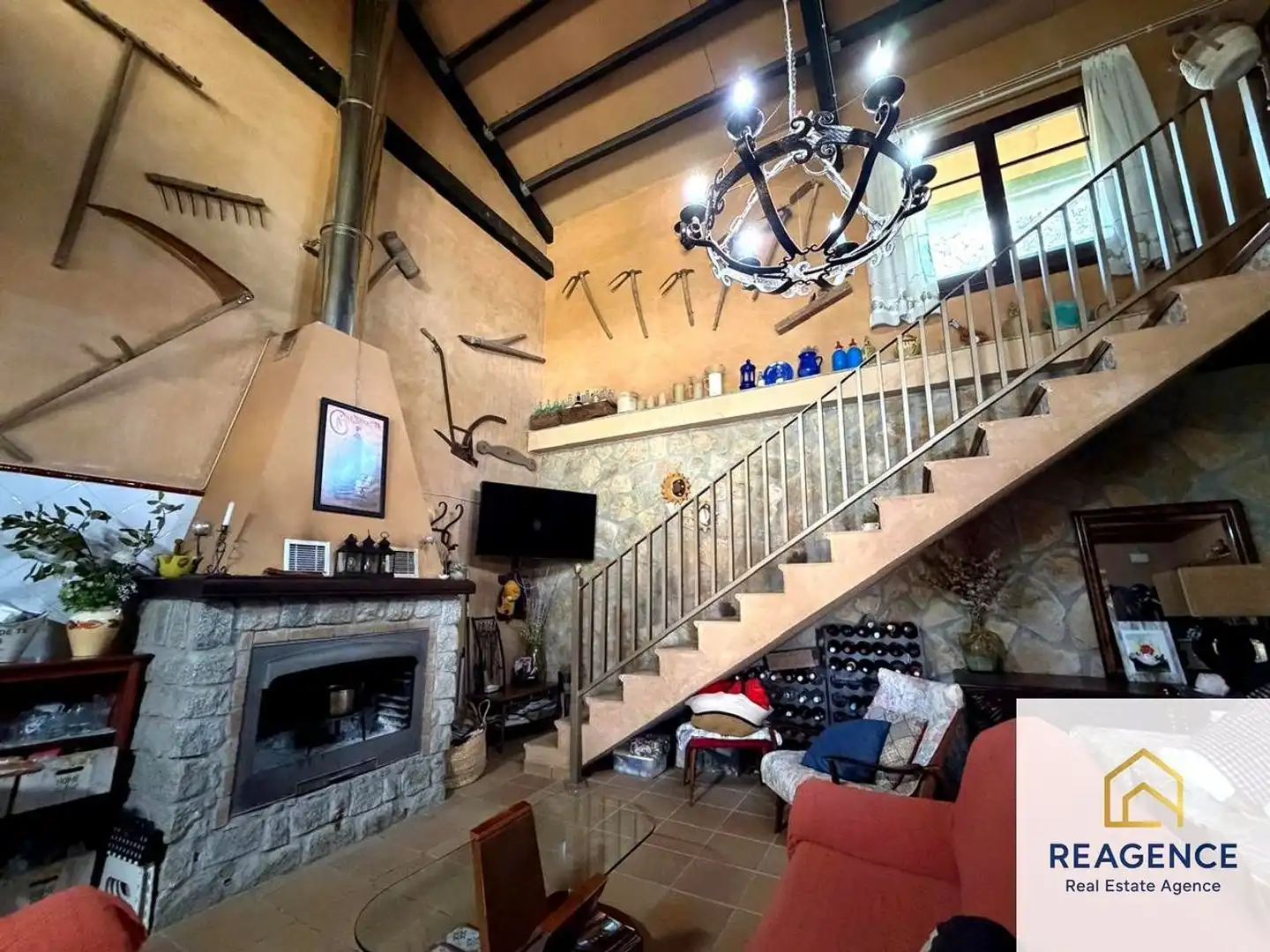 Living room of Country homes for sale in Flix, Tarragona