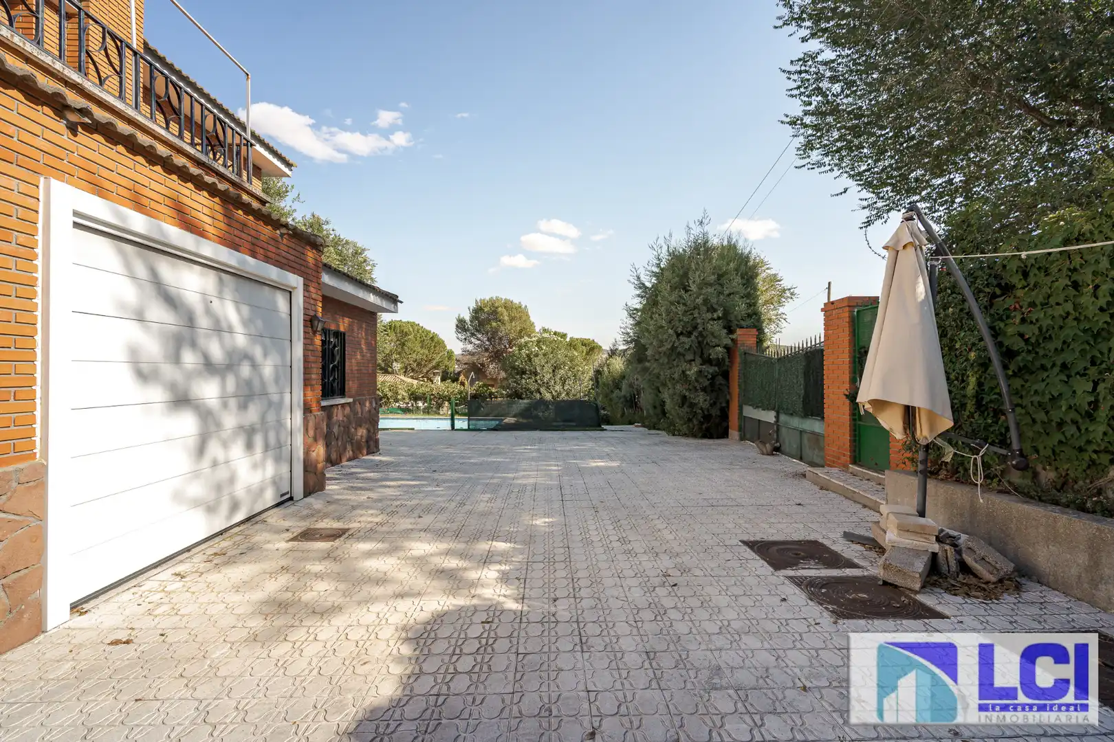 Jardín de Casa o chalet en venta en Villalbilla con Calefacción, Jardín privado y Terraza