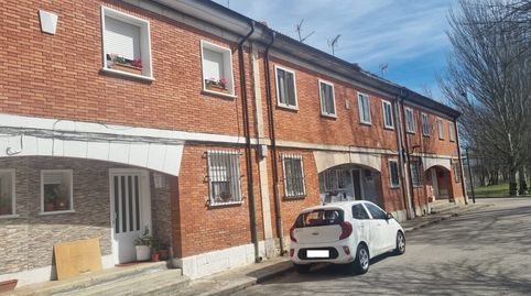 Foto 3 de Casa adosada en venta en Calle Sagrada Familia, Villafría - La Ventilla - Castañares, Burgos Capital