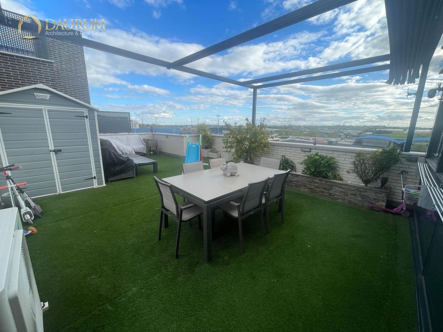Terrace of Flat for sale in Fuenlabrada  with Air Conditioner, Heating and Swimming Pool
