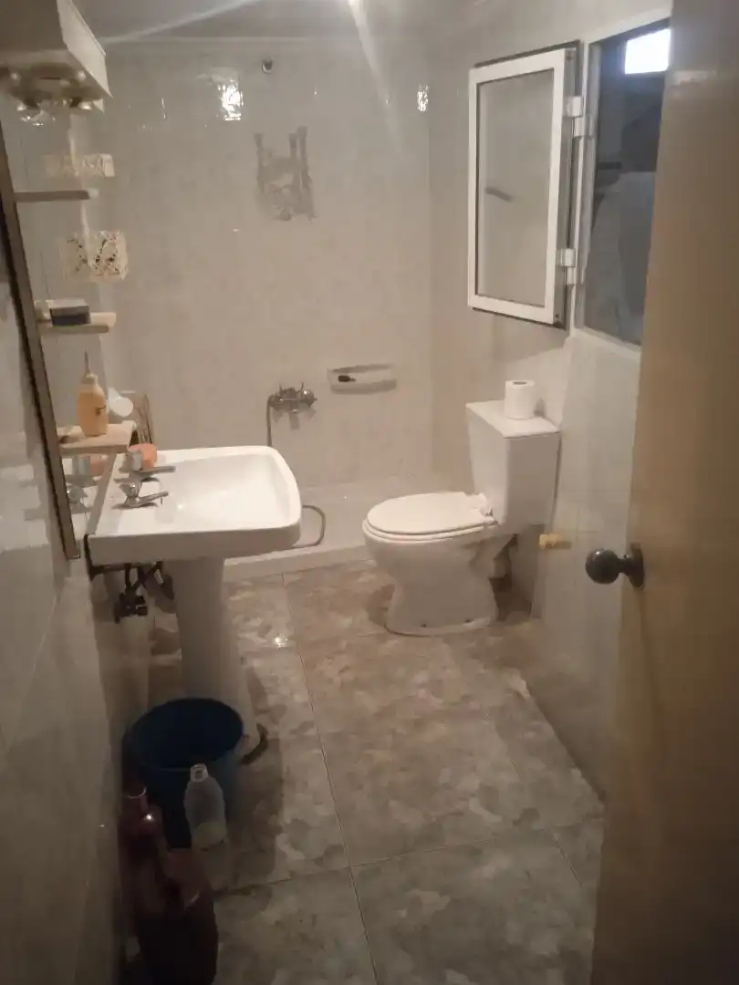 Baño de Planta baja en venta en Tomelloso con Aire acondicionado