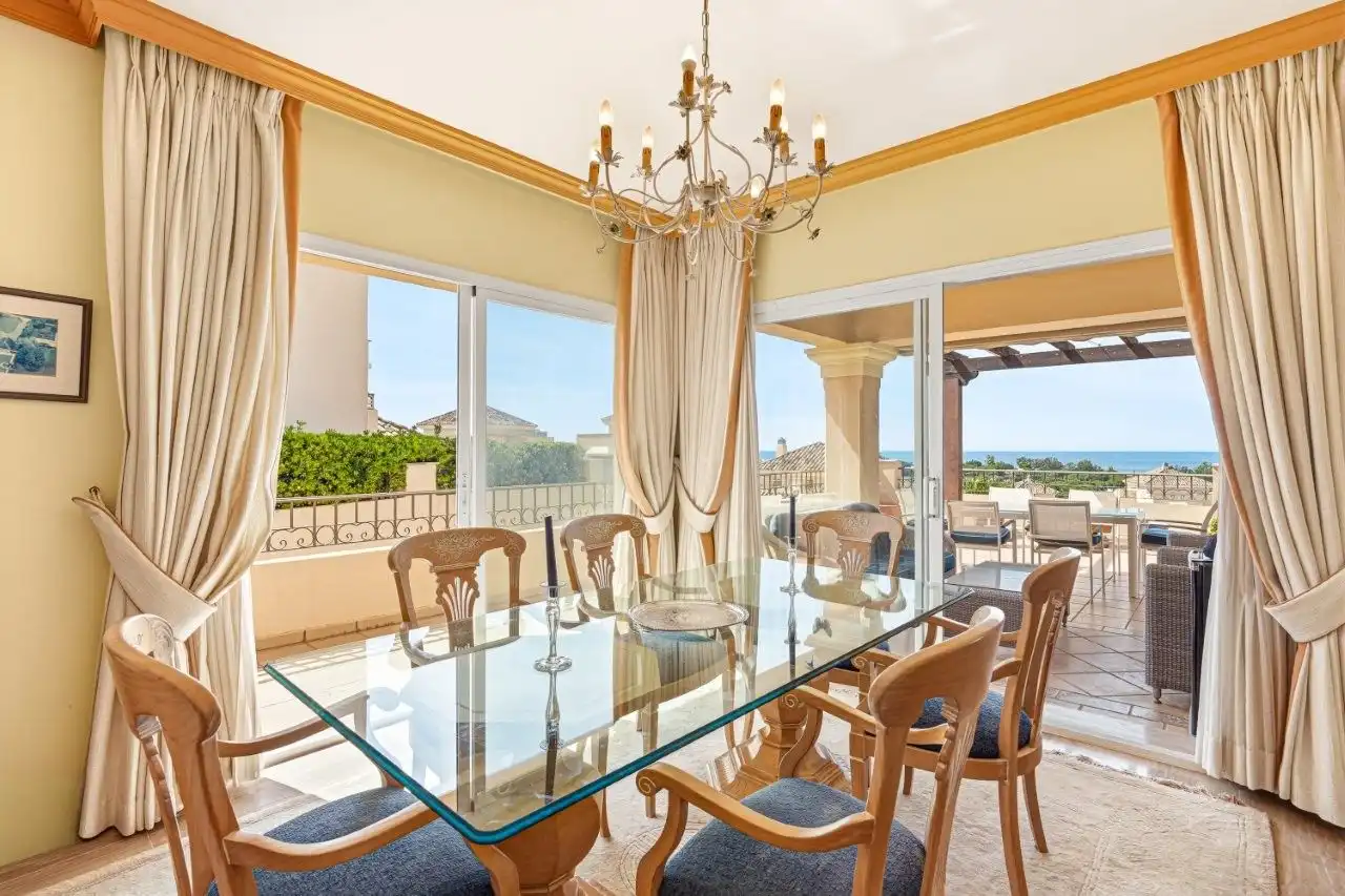 Piso con piscina en venta en Elviria - Cabopino, imagen 9