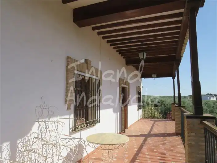 Terrassa de Finca rústica en venda en Porcuna amb Aire condicionat, Terrassa i Traster