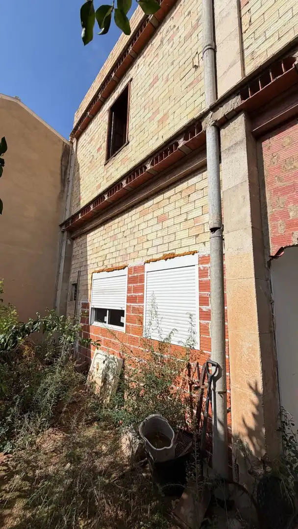 Exterior view of Buildings for sale in Alfafar, Valencia