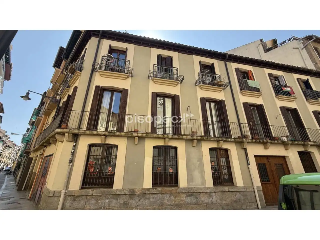 Exterior view of Flat for sale in  Pamplona / Iruña  with Heating, Parquet flooring and Storage room