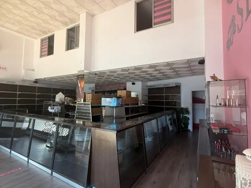 Local en venda a Carretera Coín, 3, Cortijo de Maza - Finca Monsalvez - El Olivar