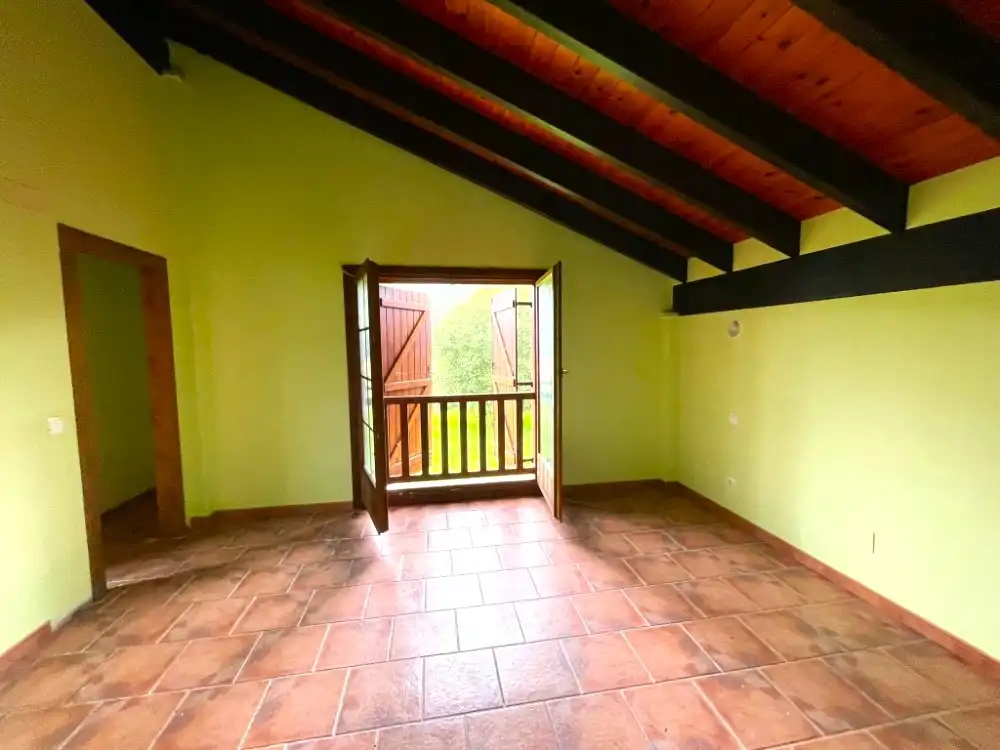 Houses for sale in 2 Parcela, Liendo