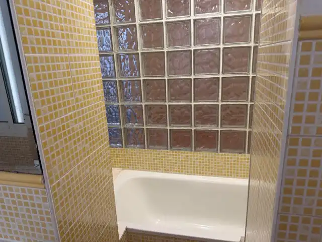 Baño de Piso en venta en Barcelona con Parquet, Horno y Balcón