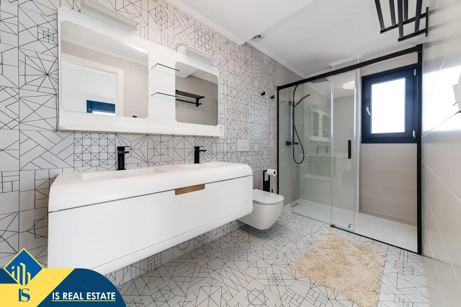 Chalet con jardín en venta en Playa de los Locos, imagen 10
