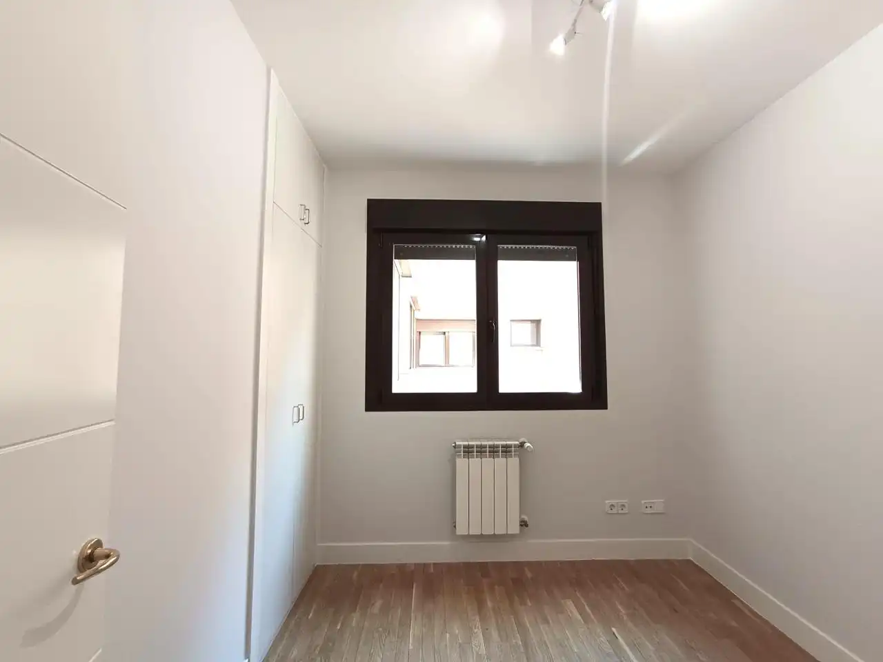 Piso de alquiler en De Diego Hurtado De Mendoza, Sanchinarro