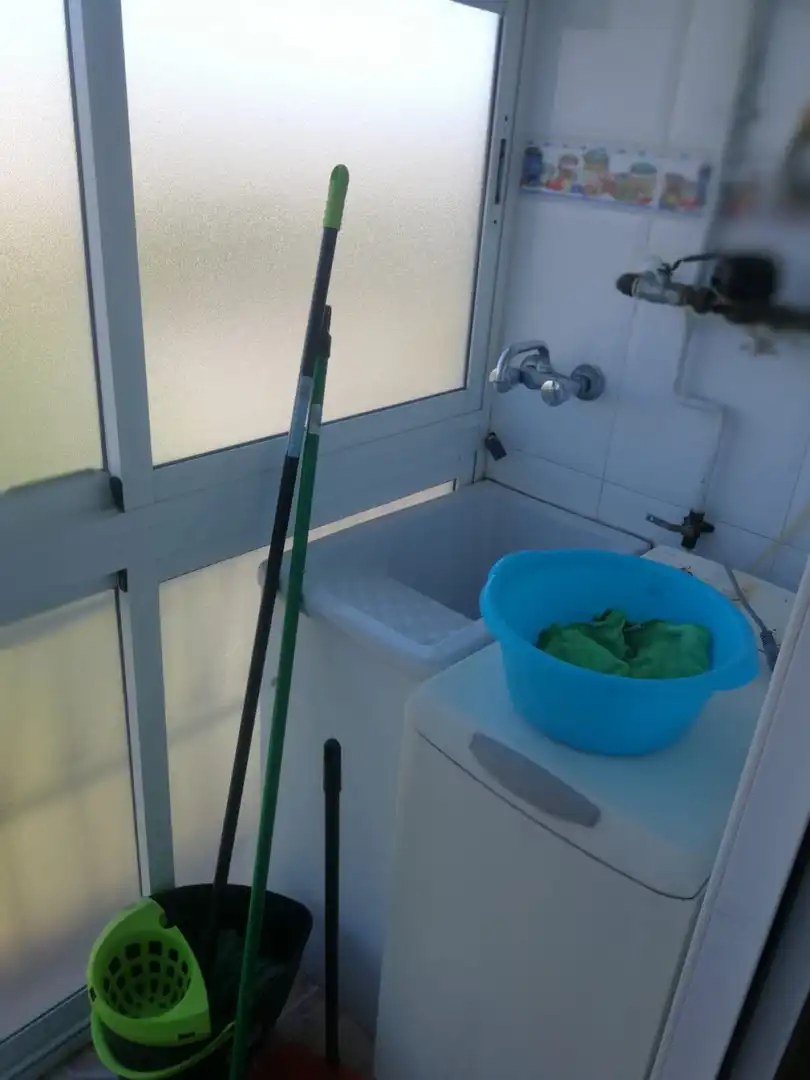 Badezimmer von Wohnungen zur Miete in Murcia mit Klimaanlage