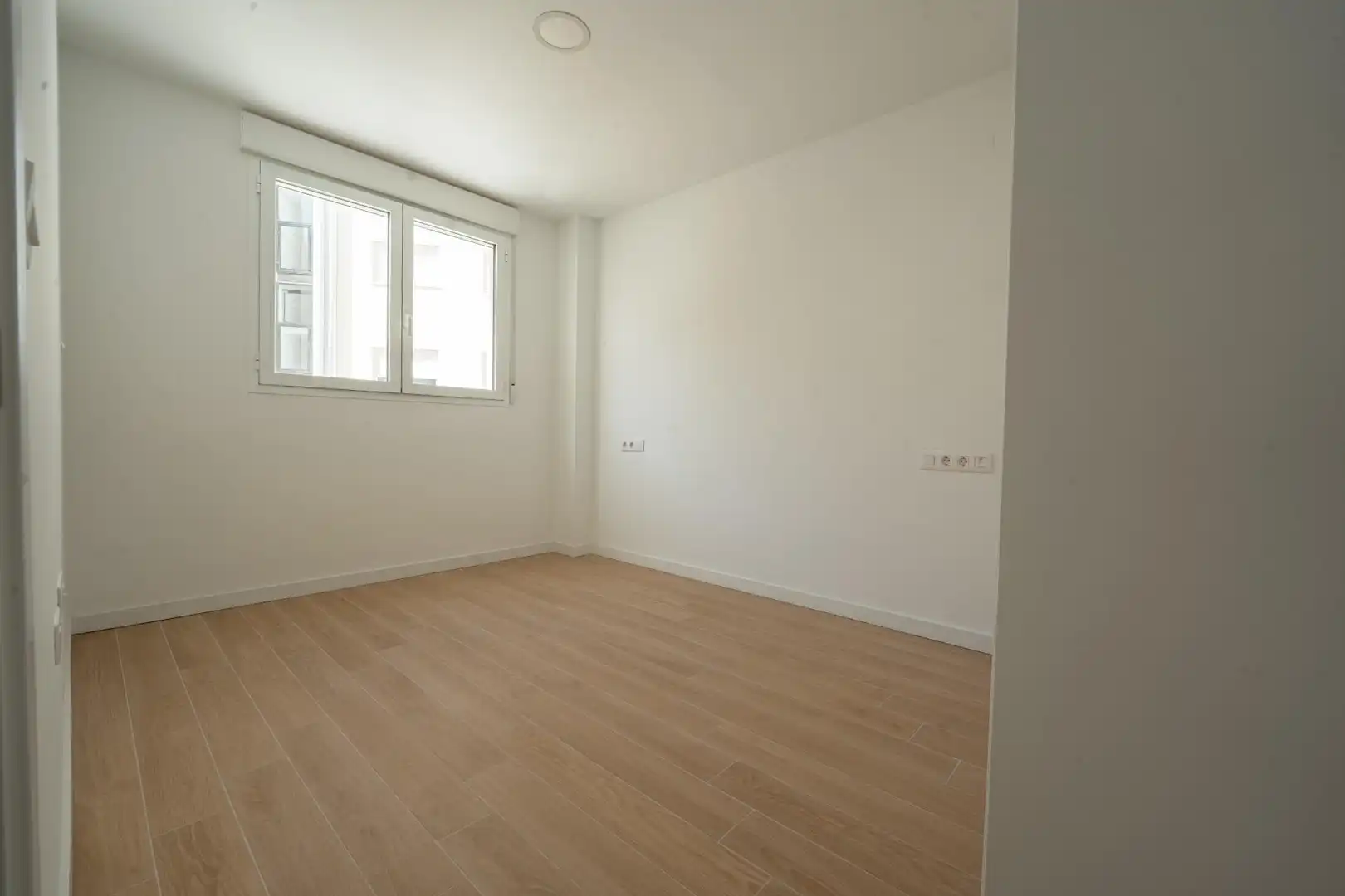 Habitación de Apartamento en venta en Albacete con Calefacción, Jardín privado y Trastero