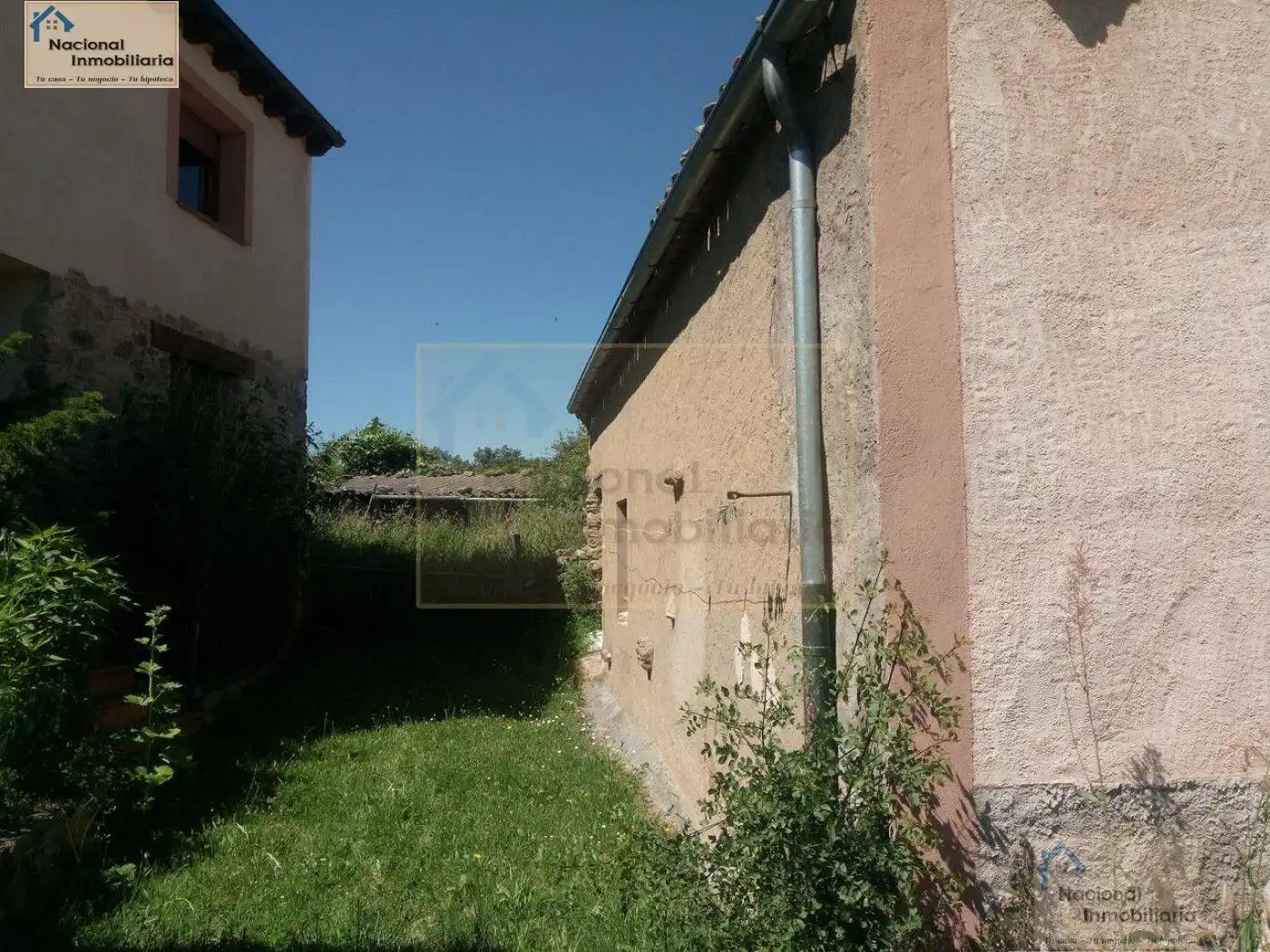Casa o xalet en venda en Torre Val de San Pedro amb Calefacció, Moblat i Alarma