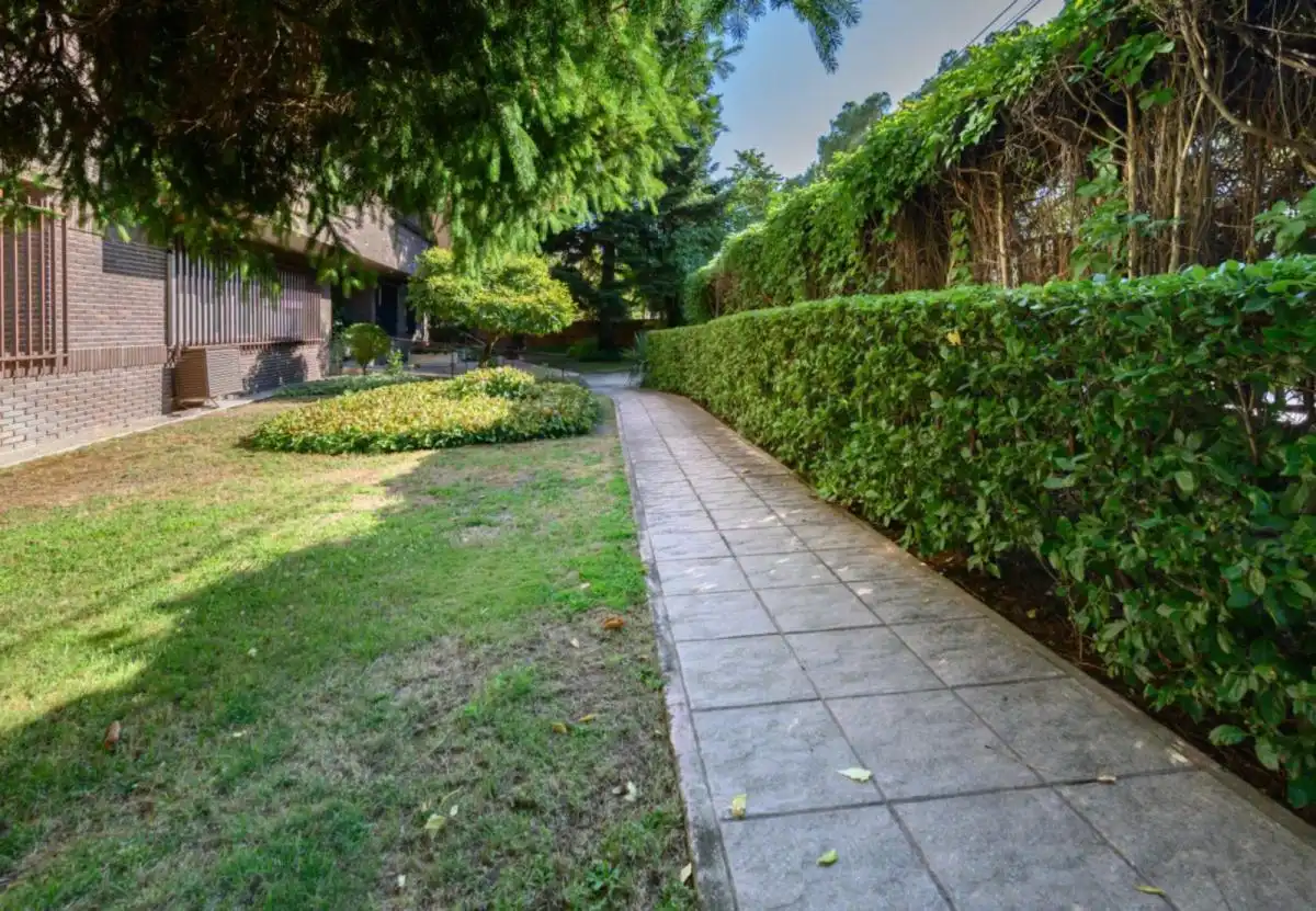 Jardí de Apartament de lloguer en Madrid amb Aire condicionat, Moblat i Forn