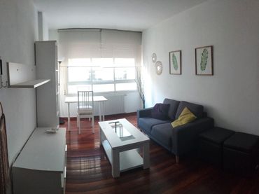 Apartament amb ascensor de lloguer a Calle da República Arxentina 13
