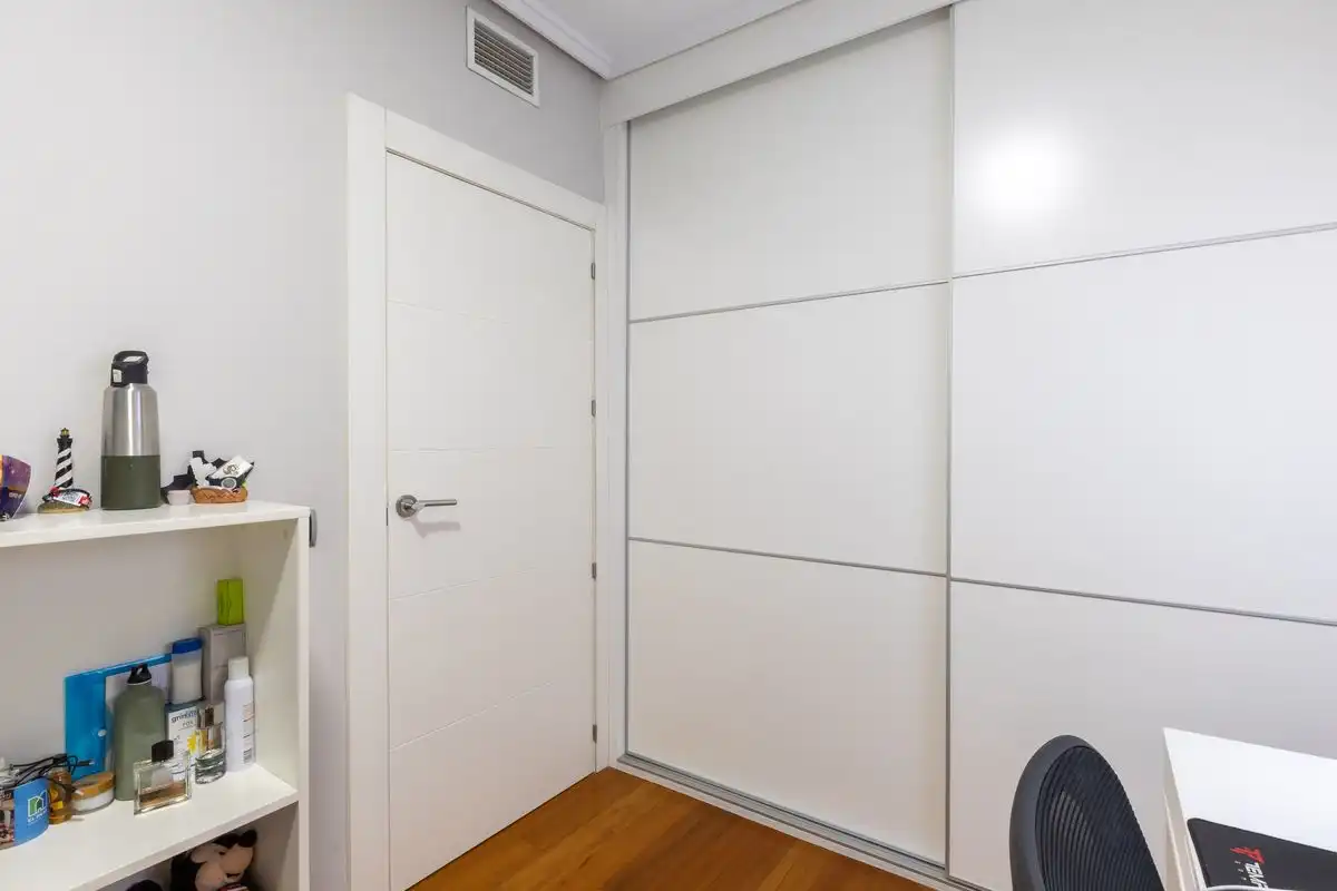 Flat with lift for sale in Carrer de Ramón Gordillo, imagen 31