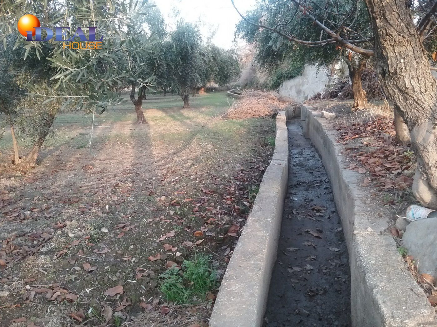 Country house zum verkauf in La Zubia Ciudad