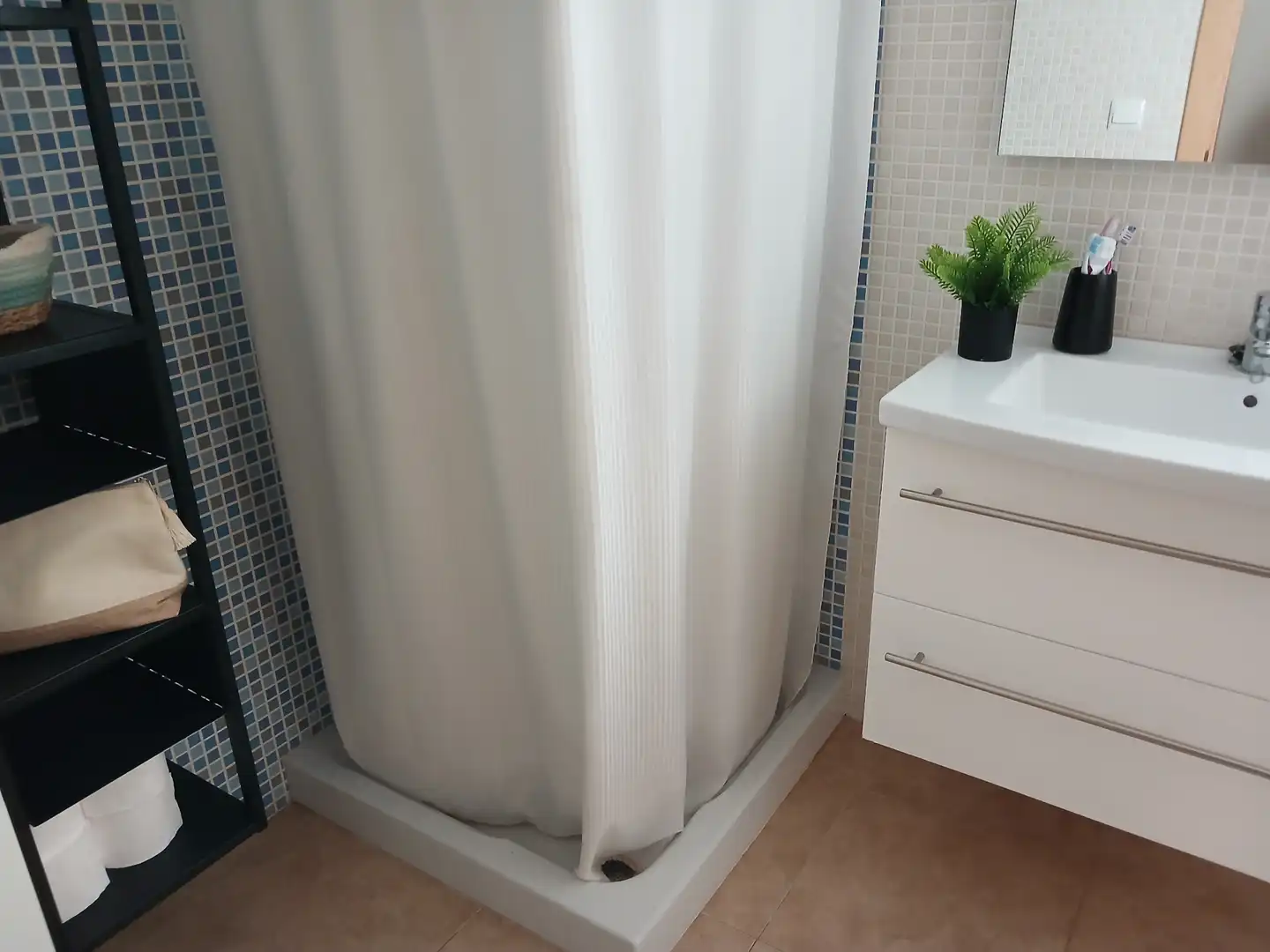 Bathroom of Apartments for rent in Moncofa  with Air Conditioner, Terrace and Furnished