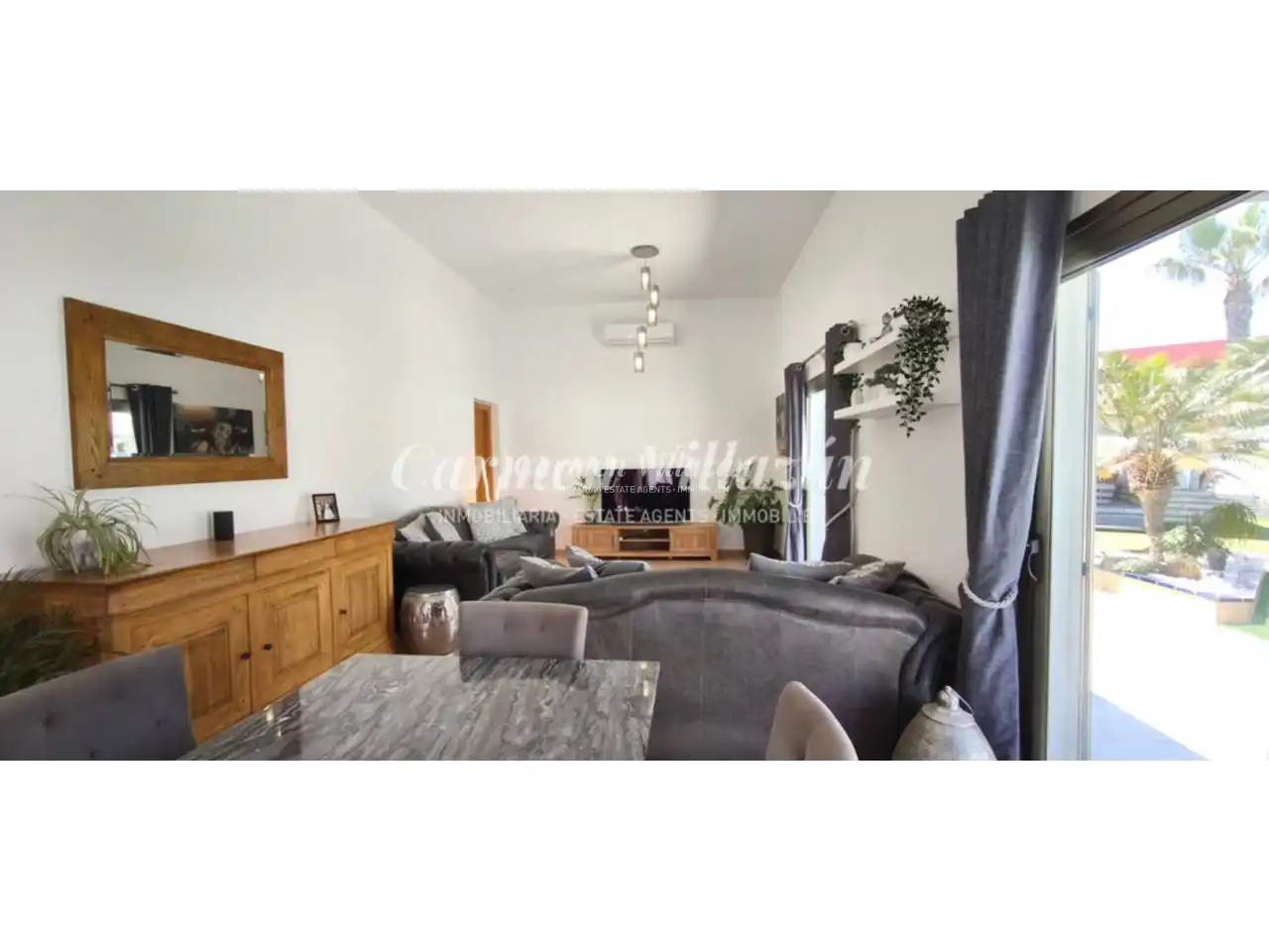Sala d'estar de Casa o xalet en venda en Antigua amb Aire condicionat, Jardí privat i Terrassa