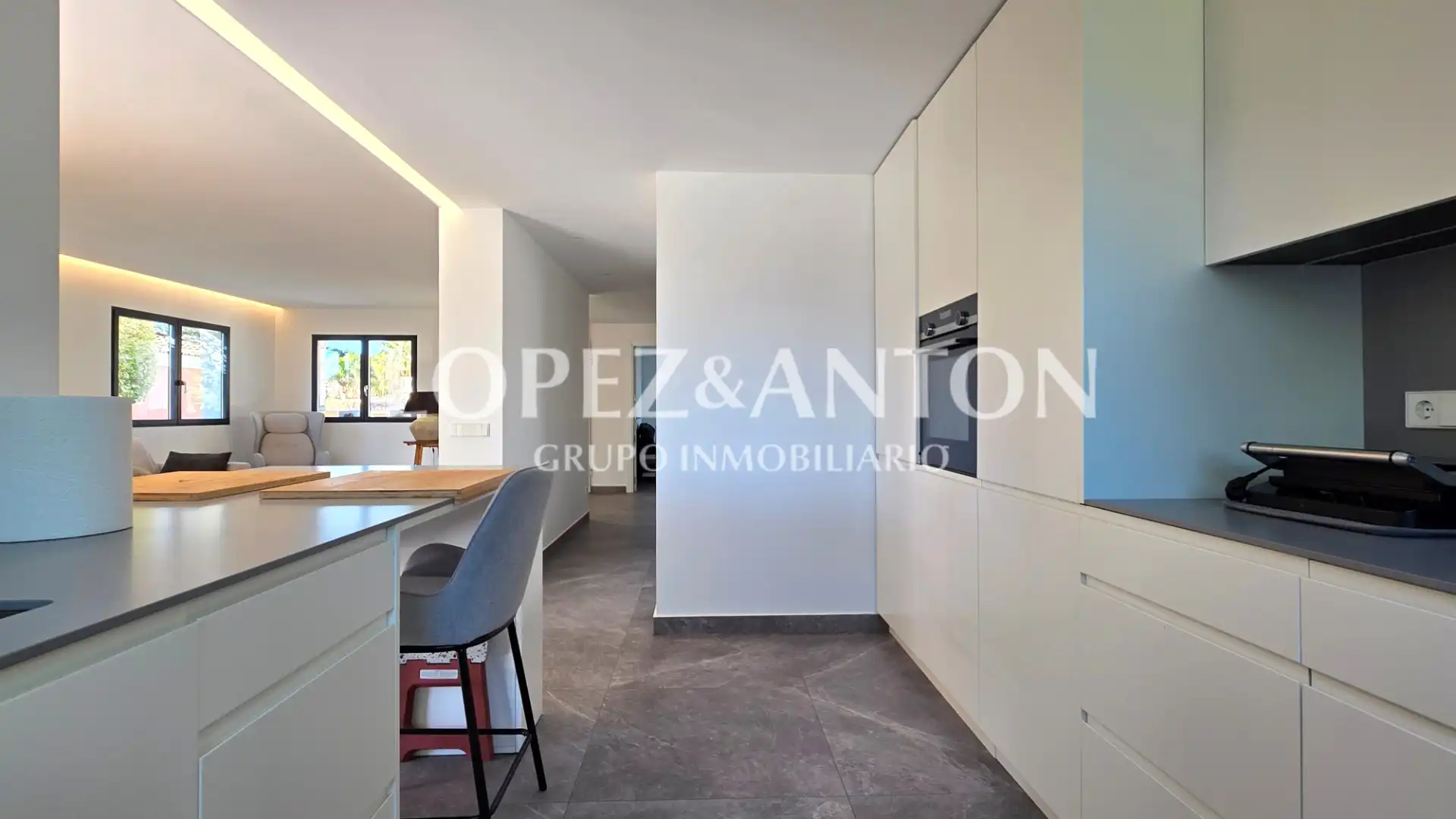 Kitchen of Houses for sale in L'Eliana  with Air Conditioner, Heating and Private garden