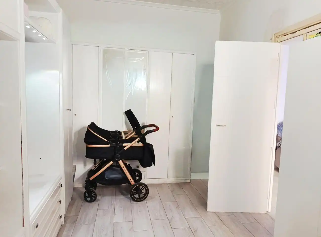 Habitación de Planta baja en venta en Elda