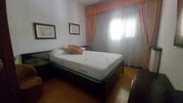 Bedroom of Flat for sale in Girona Capital  with Terrace