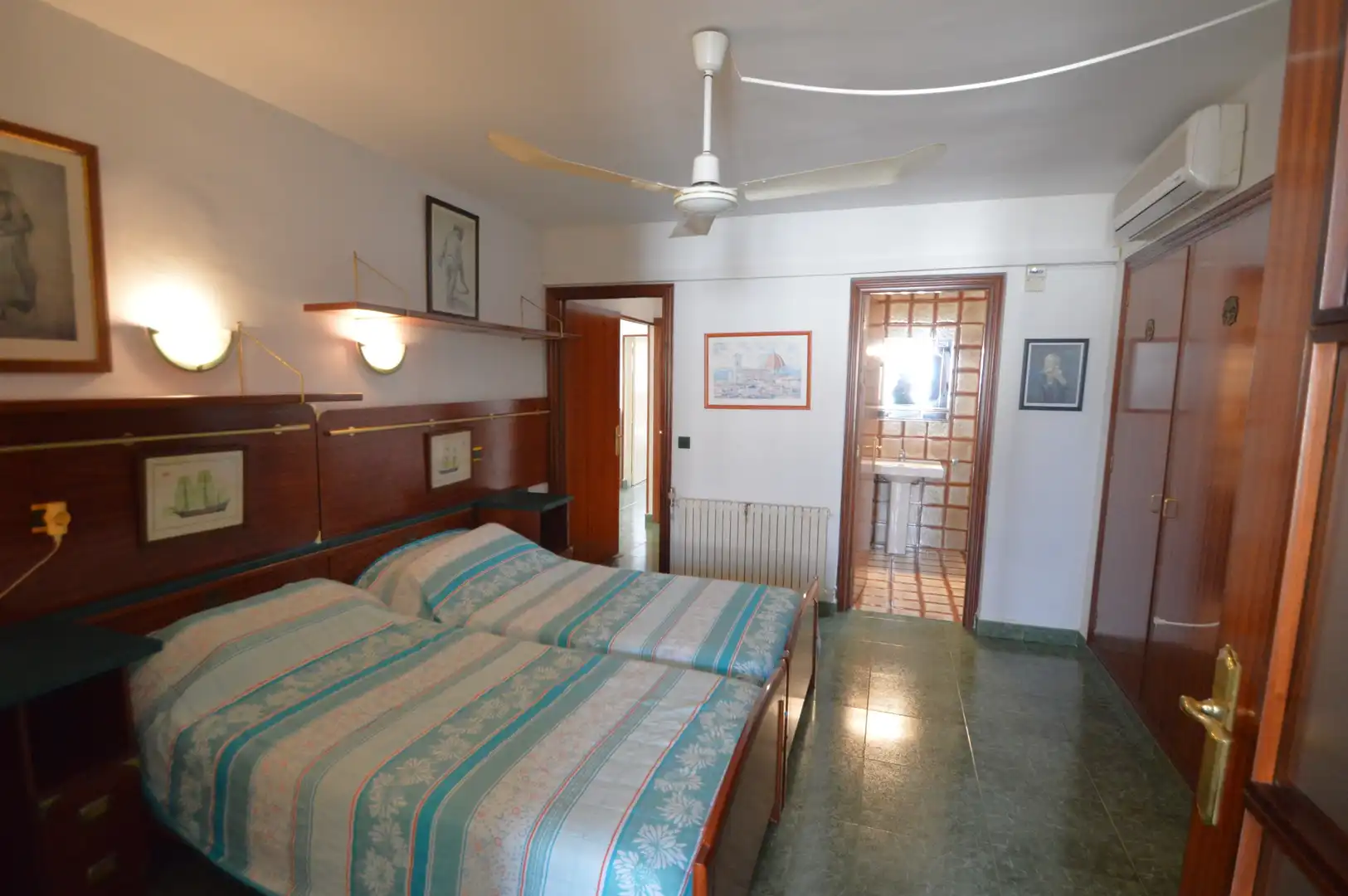 Dormitori de Casa o xalet en venda en Vinaròs amb Aire condicionat, Calefacció i Jardí privat