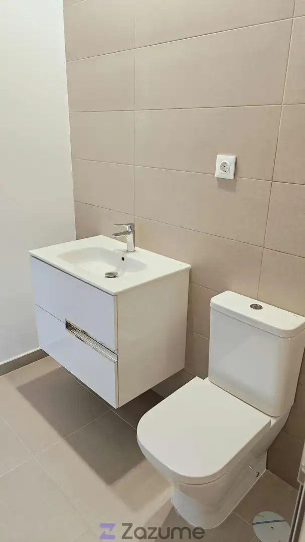Flat for rent in Calle Haití, Palmas Altas
