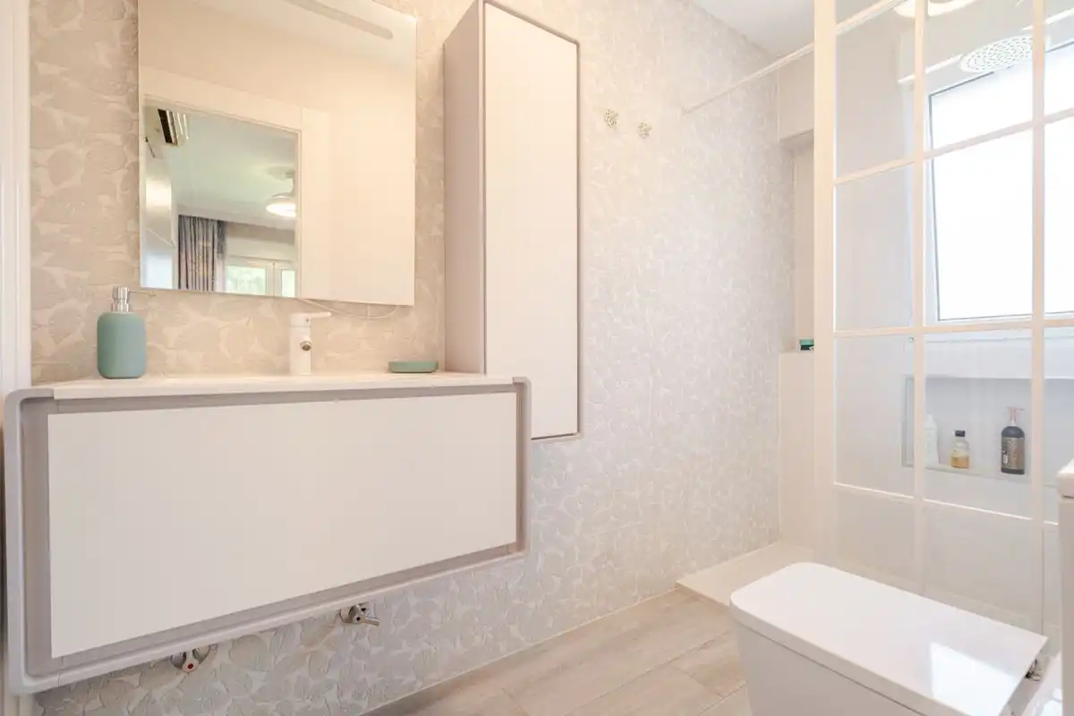 Baño de Casa o chalet en venta en Boadilla del Monte con Aire acondicionado, Calefacción y Jardín privado