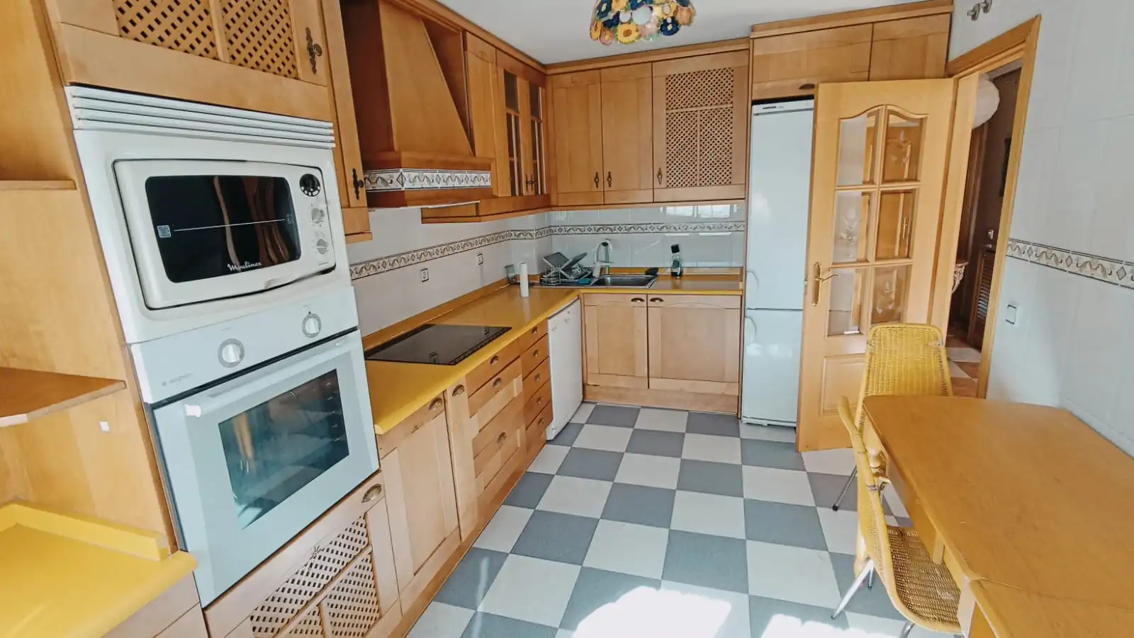 Cocina de Casa adosada en venta en Villaviciosa de Odón con Calefacción, Jardín privado y Parquet