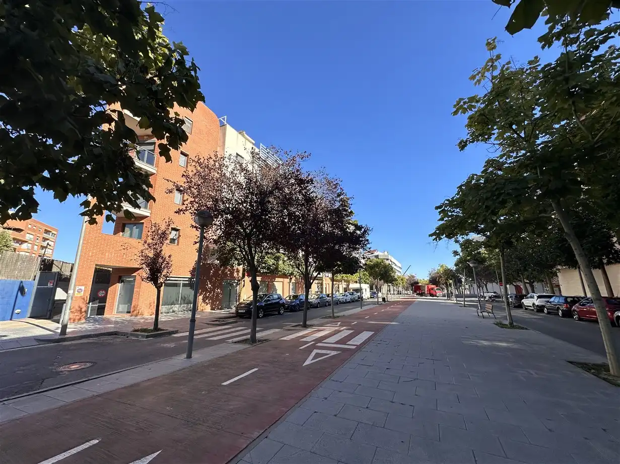 Apartamento de alquiler en Carrer Mestral, Port - Horta de Santa María