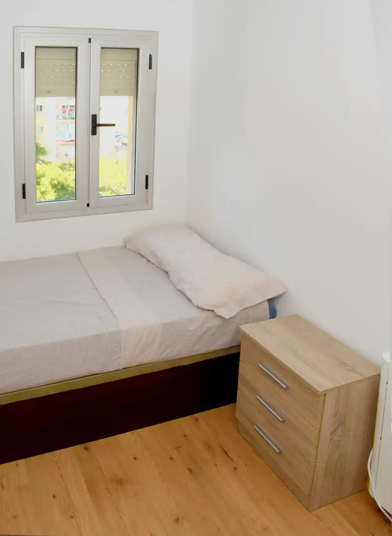 Habitación de Piso en venta en Terrassa con Aire acondicionado, Calefacción y Parquet