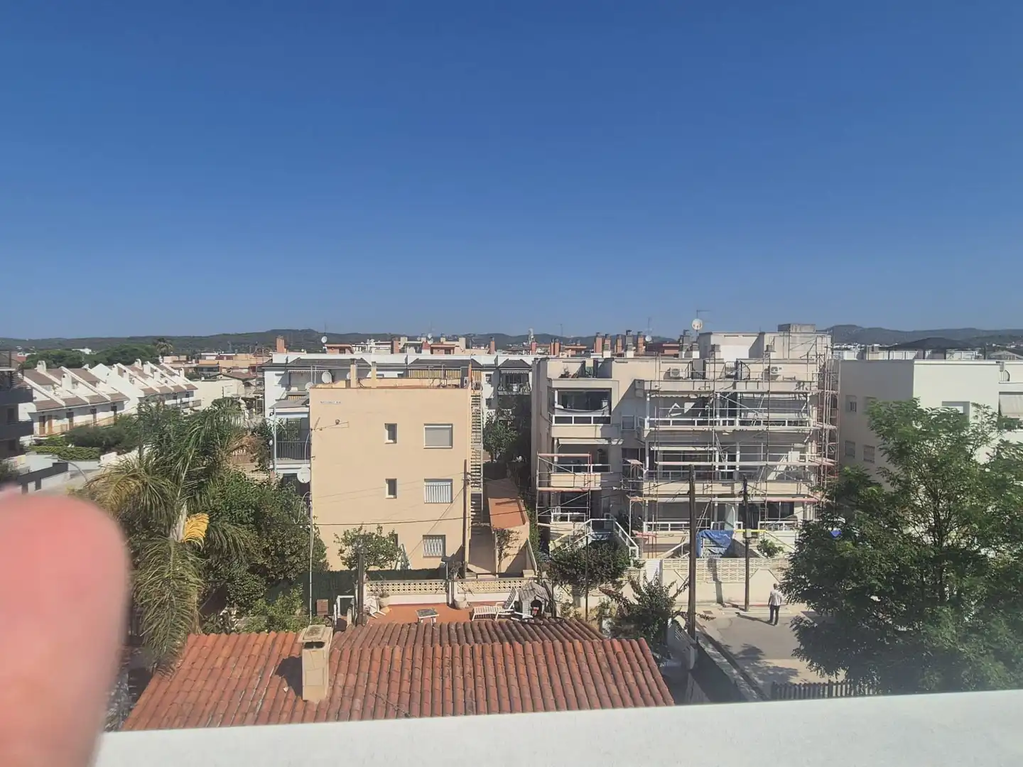Vista exterior de Àtic en venda en Cubelles amb Aire condicionat i Terrassa