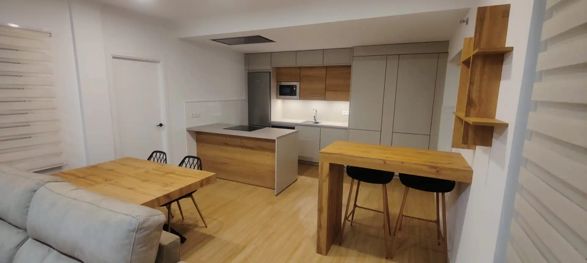 Cuina de Àtic en venda en Rota amb Aire condicionat, Parquet i Terrassa
