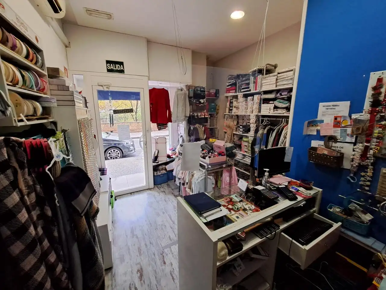 Local en venta en Zaragoza con Aire acondicionado