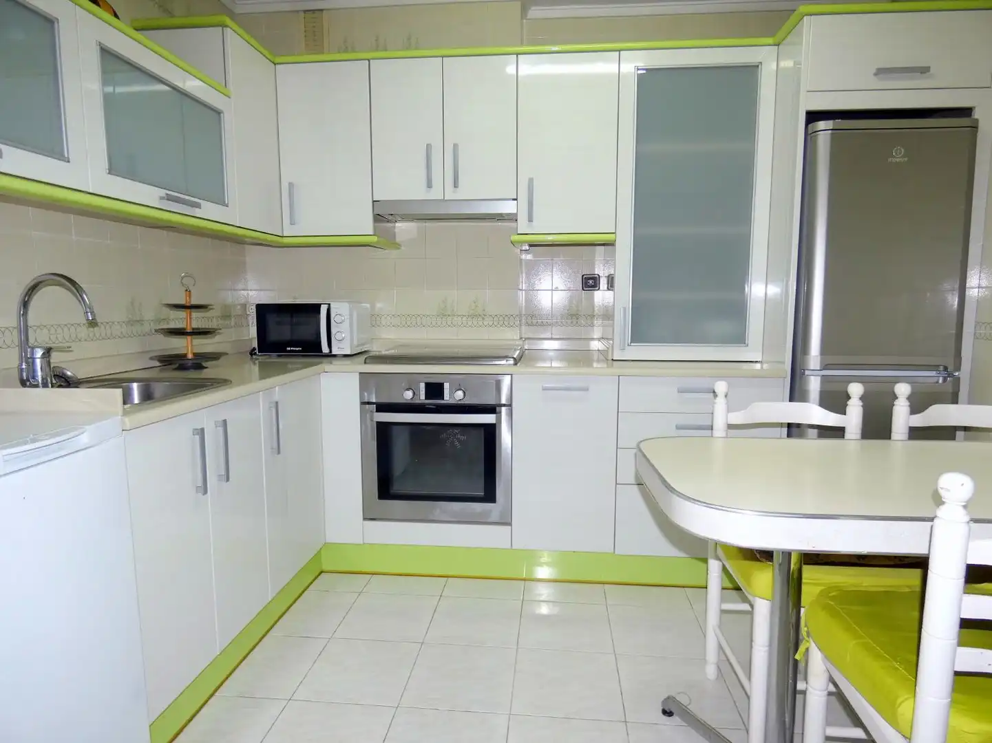 Flat for sale in Karmelo Kalea, Santutxu - Basarrate