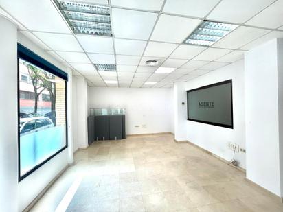 Premises for sale in  Sevilla Capital  with Air Conditioner