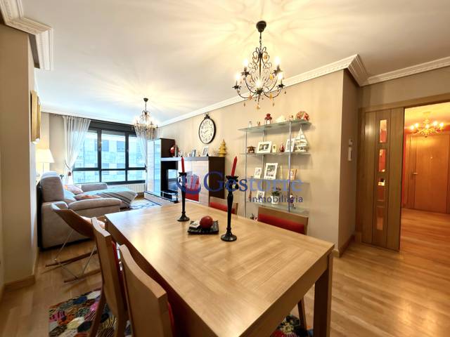 Piso en Venta en Oviedo - CANDAMO en La Florida