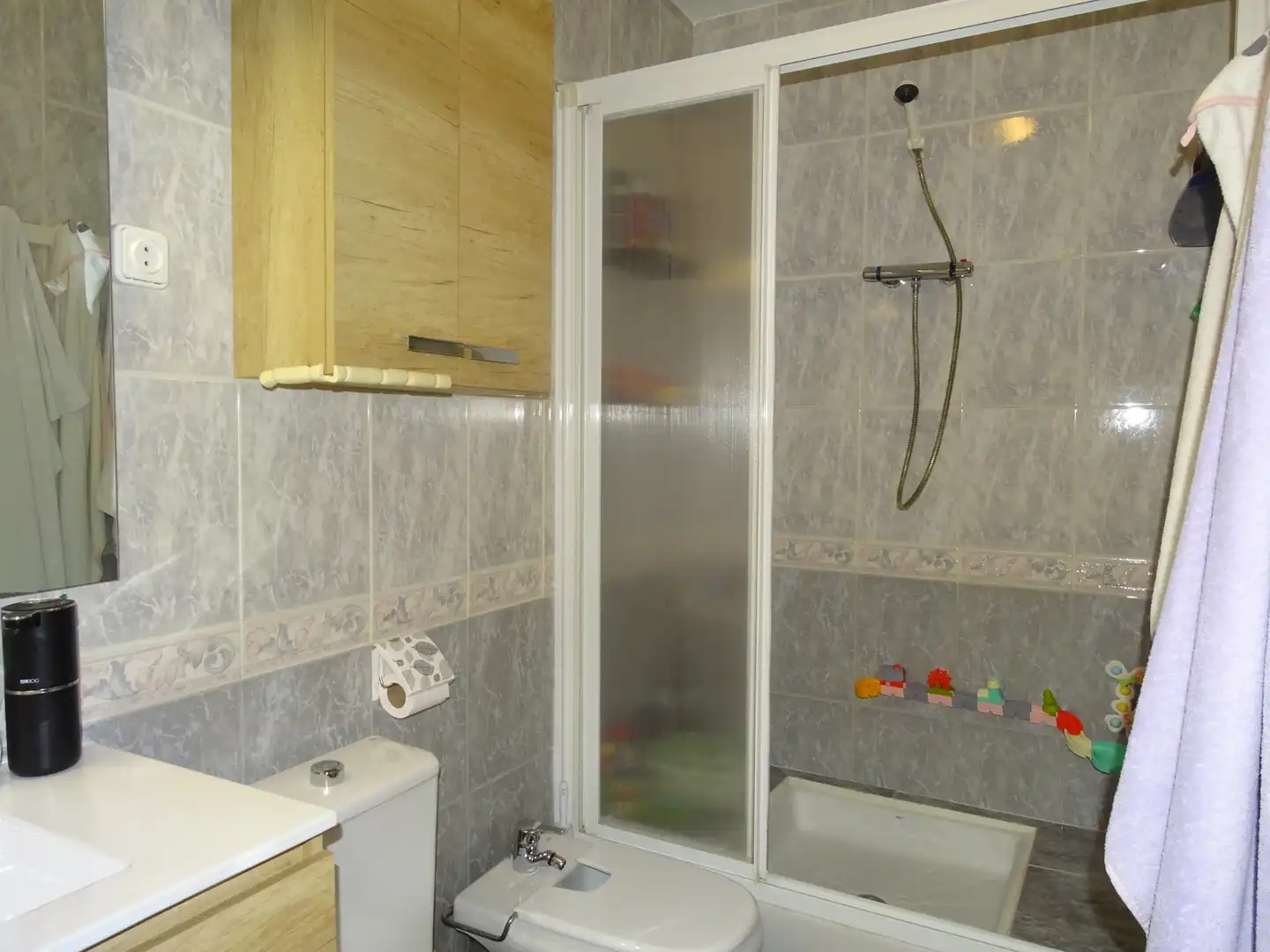 Badezimmer von Wohnung zum Verkauf in Calafell mit Klimaanlage, Heizung und Terrasse
