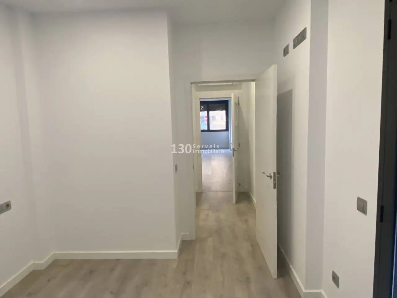 Pis en venda en Santa Coloma de Gramenet amb Calefacció, Parquet i Terrassa