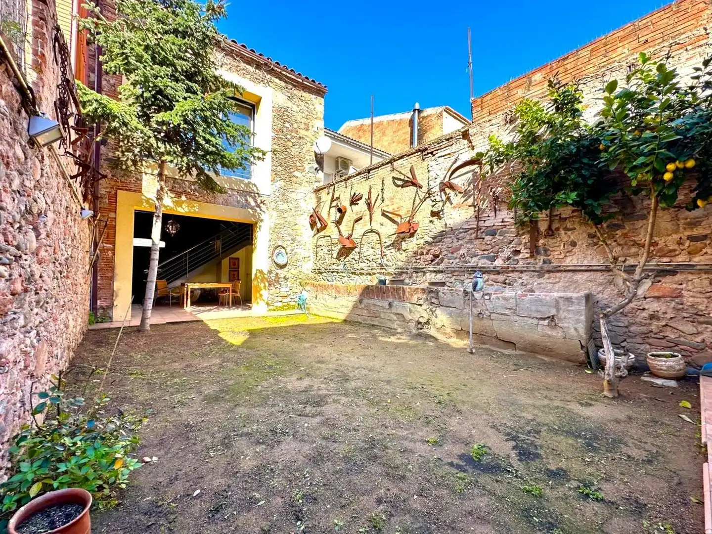 Außenansicht von Haus oder Chalet zum Verkauf in Granollers mit Klimaanlage, Privatgarten und Terrasse