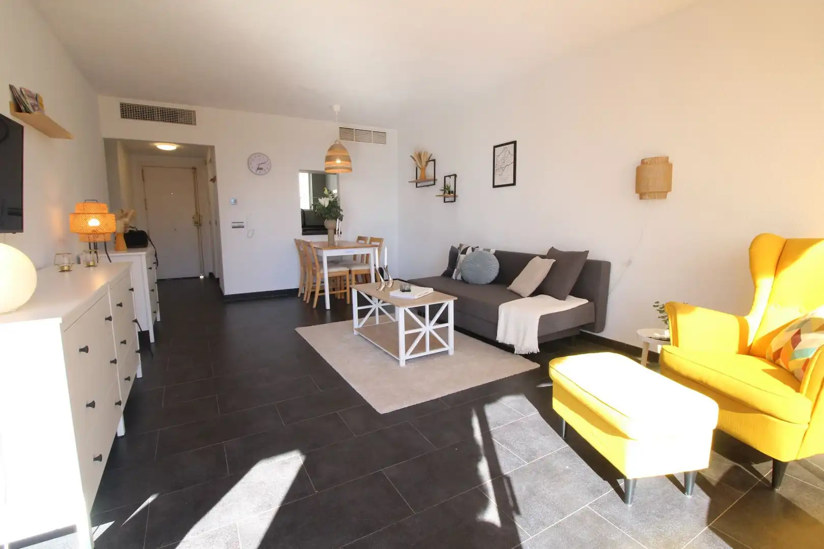 Living room of Flat for rent in Málaga  with Air Conditioner, Heating and Terrace