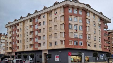 Foto 2 de Piso en venta en Maliaño - Avenida de la Libertad, Muriedas, Cantabria